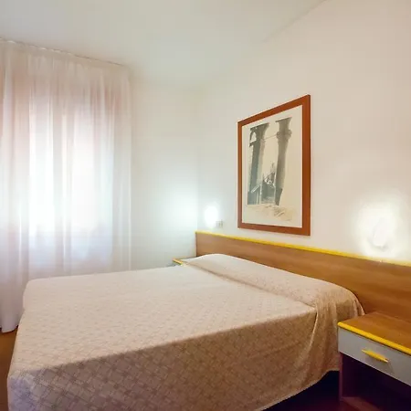 Lucia Apartment *